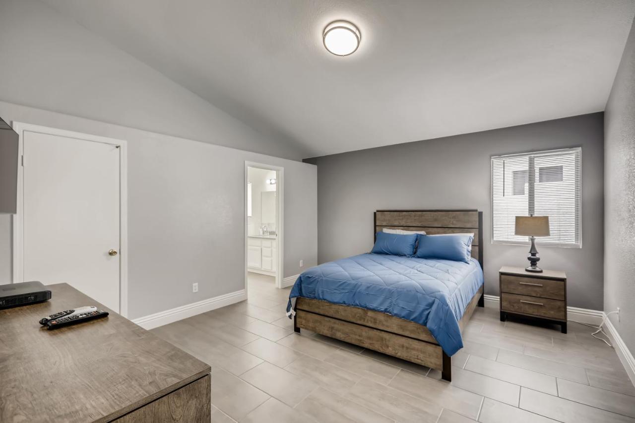 Luxurious House With A Pool, Spa, And Patio, Sleeps 6 Comfortably Las Vegas Esterno foto