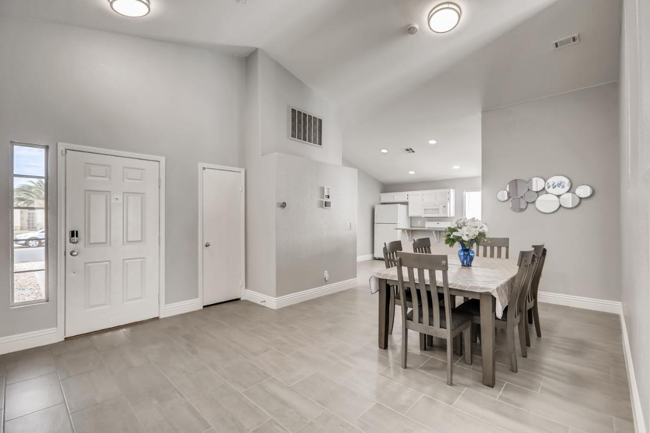 Luxurious House With A Pool, Spa, And Patio, Sleeps 6 Comfortably Las Vegas Esterno foto