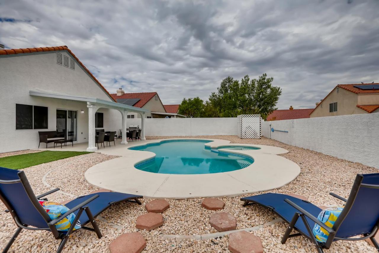 Luxurious House With A Pool, Spa, And Patio, Sleeps 6 Comfortably Las Vegas Esterno foto
