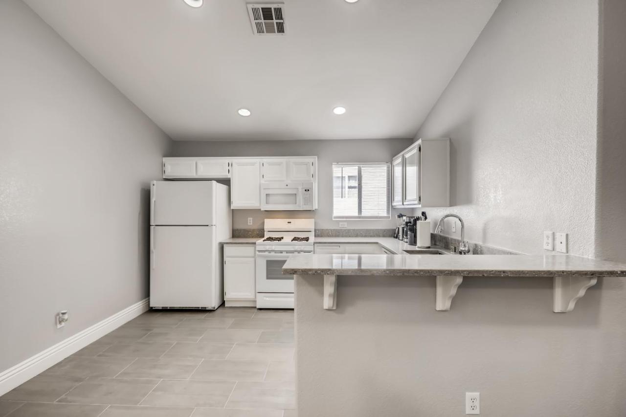 Luxurious House With A Pool, Spa, And Patio, Sleeps 6 Comfortably Las Vegas Esterno foto