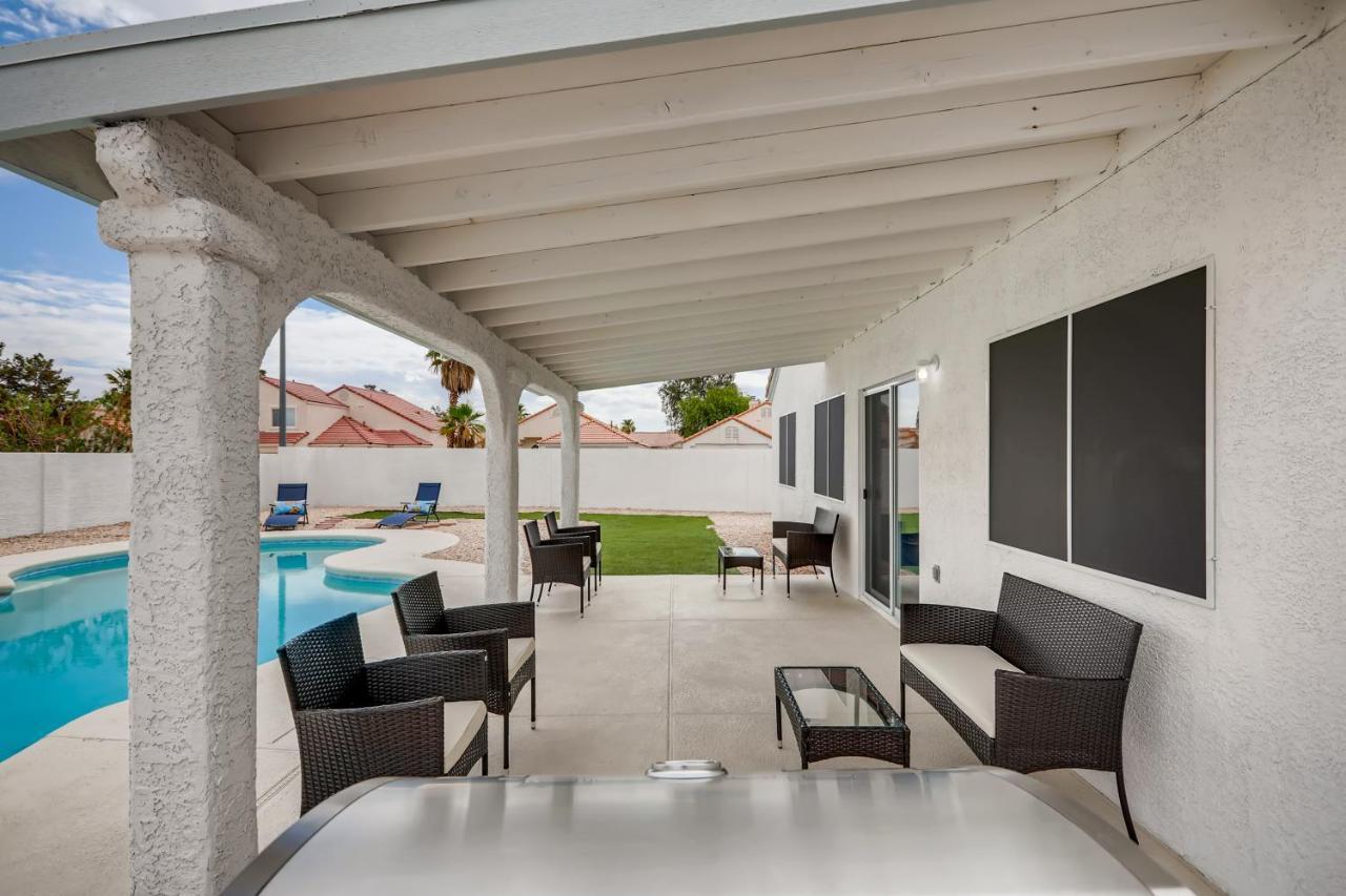 Luxurious House With A Pool, Spa, And Patio, Sleeps 6 Comfortably Las Vegas Esterno foto
